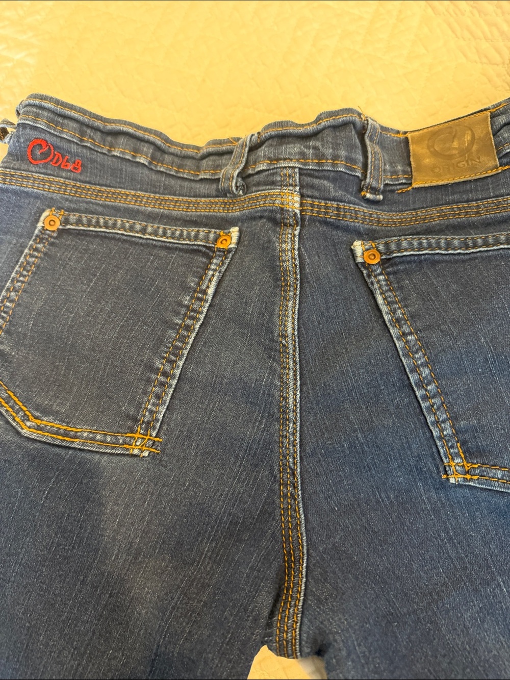 Men's Dark Blue Denim Jeans with Contrast Stitching -